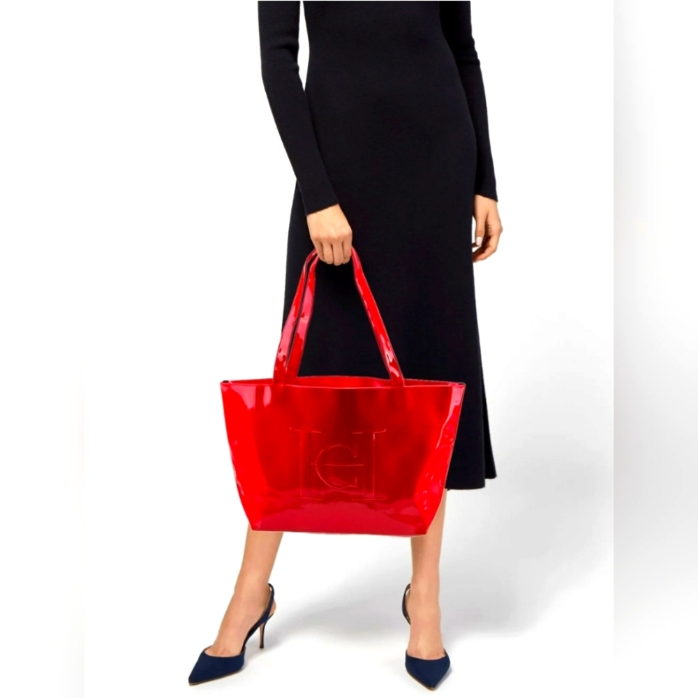 Carolina Herrera Red Patent Leather Shoulder‎ Tote Bag. P142